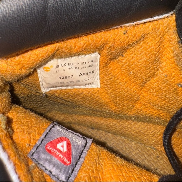 Timberland 6” Premium Nubuck Boot - Picture 6 of 8